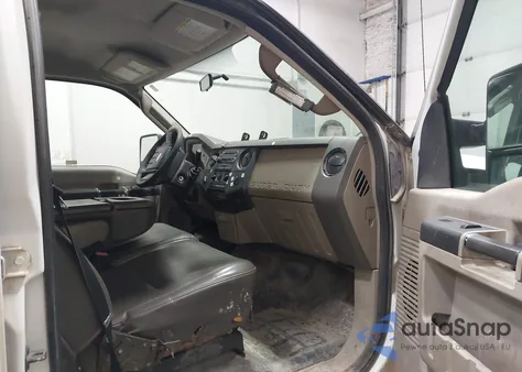 2010 Ford F-250 Cabela's/King Ranch/Lariat/Xl/Xlt from USA, damaged, VIN 1FTSW2B53AEB19743